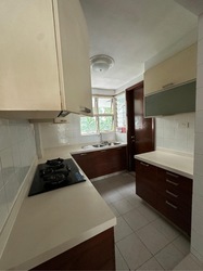 Hillington Green (D23), Condominium #588771111